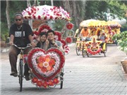 Bóng đá anh, ngoại hạng anh, lịch thi đấu euro 2012, Xích lô hoa cho phố cổ